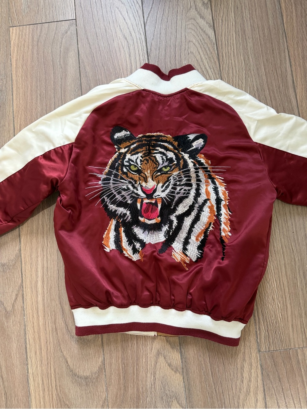 Urban Outfitters Silence + Noise Embroidered Tiger Satin Bomber Jacket Size S